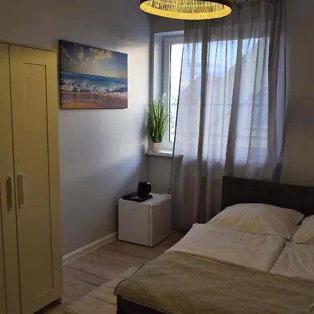 Rewianka Przy Samej Plazy לינה וארוחת בוקר רווה