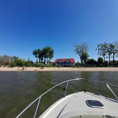 Rewianka Przy Samej Plazy לינה וארוחת בוקר 3*