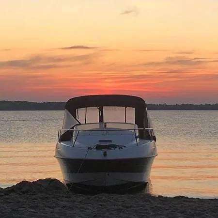 Bed & Breakfast Rewianka Przy Samej Plazy